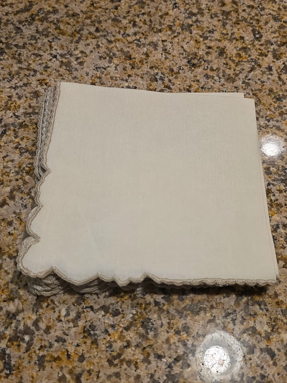 Vintage Cream Colored Linen Napkins With Embroidered Cut Out Corners Set Of 4
